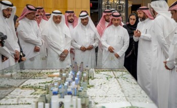 وزيرا السياحة والحج يبحثان مع المستثمرين تحديات وحلول الاستثمارات في العاصمة المقدسة