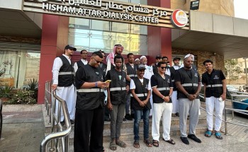 (إخاء التطوعي) يزور مرضى الكلى بمركز هشام عطار