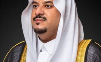 سمو نائب أمير منطقة الرياض يؤدي صلاة الميت على والدة الأمير الجوهرة بنت محمد بن عبدالعزيز بن سعود بن فيصل آل سعود -رحمها الله-