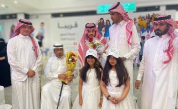 الجبيلي يدشن معرض ريشة فنان التوعوي !!