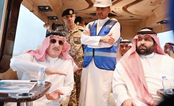 سمو أمير منطقة جازان يتفقد سير العمل بمشروع مطار الملك عبدالله بن عبدالعزيز بجازان الجديد