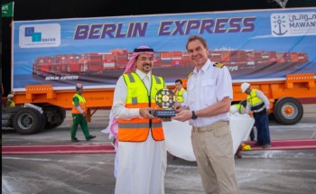 ميناء الجبيل التجاري يستقبل أكبر سفينة حاويات في تاريخه