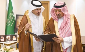 سمو أمير منطقة نجران يتسلم تقرير الخطوط السعودية بالمنطقة