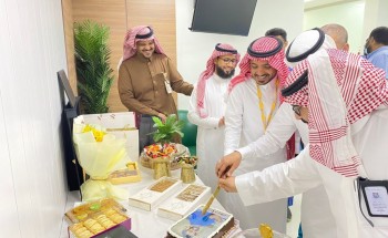 مستشفى صامطة العام يودع الدكتور قحل