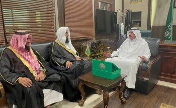 *محافظ أبو عريش يطلق حملة ” اعتناء ” ويشيد بدور هيئة الأمر بالمعروف في الإهتمام وتحصين الشباب من الانحراف والأفكار الضالة