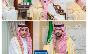 نائب أمير الشرقية يستقبل مدير عام التعليم بالمنطقة