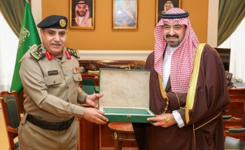 سمو نائب أمير منطقة تبوك يطلع على تقرير لإدارة المرور بالمنطقة