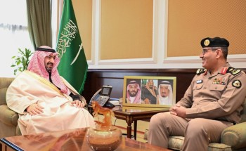 نائب أمير تبوك يستقبل مدير شرطة المنطقة