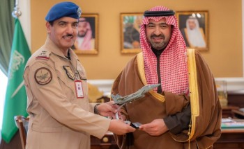نائب أمير تبوك يستقبل قائد قاعدة الملك فيصل الجوية بالقطاع الشمالي