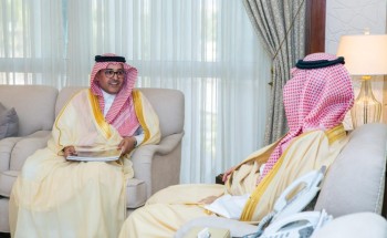 نائب أمير الشرقية يستقبل مدير عام فرع وزارة النقل والخدمات اللوجستية بالمنطقة