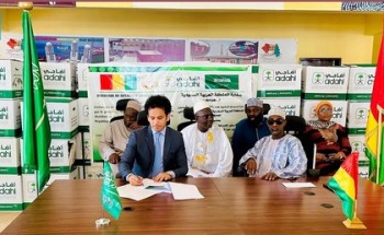 سفير خادم الحرمين الدكتور فهاد بن عيد الرشيدي يسلم سبعة آلاف ذبيحة من لحوم الهدي والأضاحي لجمهورية غينيا