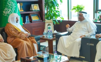 مدير هيئة الأمر بالمعروف بالمنطقة الشرقية يزور رئيس جامعة الملك فيصل