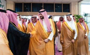 نائب أمير الشرقية يطلع على خطط مشاريع أمانة الأحساء التنموية