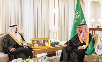 الأمير فيصل بن نواف يستقبل مدير التحريات الإدارية بمناسبة ترقيته إلى رتبة عميد