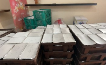 سواعد الحي بمركز المسفلة يوزع ٢٢٠٠ وجبة في عيد الأضحى المبارك