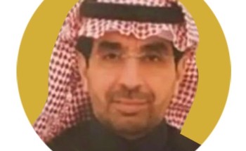 “زاد في جمالها المنشد “ماجد العتيبي” بشيلة حماسية.. شاعر القمة “حميد حمدان بن شويلع” يُبدع بقصيدة مدح في صديقه “بدر منور الشلاحي”