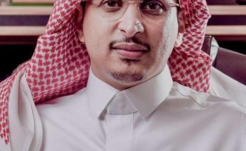 الدكتور فهد العريشي يُجري عملية جراحية