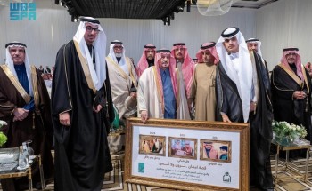 أمير الرياض يرعى حفل الزواج الجماعي الثامن