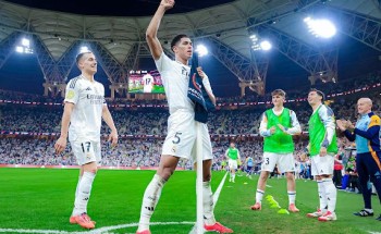 “كلاسيكو الأرض” وكأس “سوبر” يشعلان موقعة برشلونة وريال مدريد غداً في جدة..