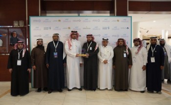 الراجحي يكرم جمعية إنسان ضمن “جائزة العاملين مع الشباب 2025” عن تجربتها في عزوف الشباب الأيتام عن الزواج بالجمعية