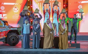 الأمير عبدالعزيز بن سعد يتوج الراجحي بطلاً لرالي حائل تويوتا الدولي 2025