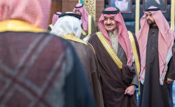 أمير المنطقة الشرقية يستقبل المهنئين بحلول شهر رمضان المبارك