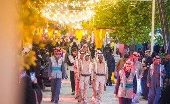 سوق برزان في حائل.. أجواء رمضانية ساحرة تعيد الزوار إلى عبق الماضي