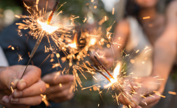 *فرحة ملوثة*