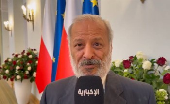 «مصر بتجري في دمي».. بالفيديو.. قصة رجل مصري مقيم في بولندا منذ 50 عاما لكن لم يؤثر البعد على حبه لبلده