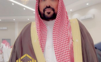 “شعر وشيلات وتقاليد أصيلة”.. “حمد الحميدي بن شعلان” يحتفل بزواجه بحضور المسؤولين وشيوخ القبائل في قاعة السمو في خيبر