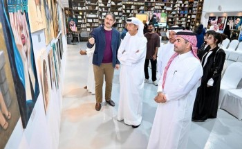 «نافذة».. معرض تشكيلي واقعي بروح معاصرة تنظمه جمعية الثقافة والفنون بالدمام