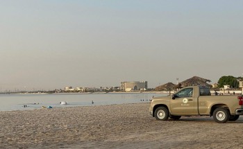 إقبال واسع على شواطئ الجبيل الصناعية صيفًا.. والهيئة الملكية تعزز الحراسة الأمنية لحماية الزوار