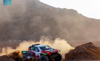 يزيد الراجحي يفرض هيمنته على رمال “مشار” في افتتاح باها حائل