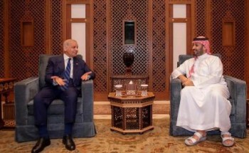 ولي العهد يبحث تداعيات التصعيد العسكري مع رئيس وزراء باكستان