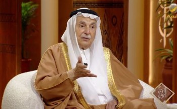 بالدموع.. الدكتور حسين الجزائري يروي تفاصيل محاولات إنقاذ الملك فيصل في غرفة العمليات (شاهد)