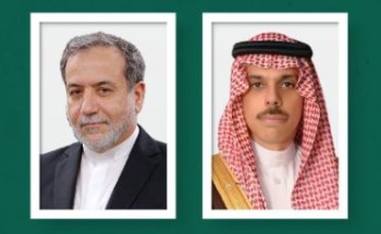 وزير الخارجية ونظيره الإيراني يتبادلان وجهات النظر حول مفاوضات السلام