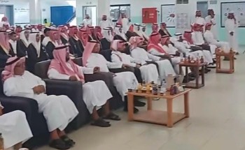 ثانوية البحر الأحمر تحتفي بخريجيها وتبارك لهم حصاد سنوات الاجتهاد