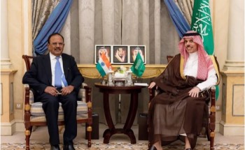 وزير الخارجية يبحث مع مستشار الأمن الوطني الهندي تعزيز الشراكة الاستراتيجية