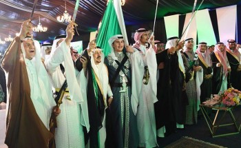 الأمير فيصل بن بندر يرعى حفل تخريج طلاب مدارس الملك فيصل