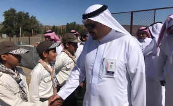 رئيس بلدية خليص ورئيس المجلس البلدي في زيارة لمدرسة النخيل المتوسطة