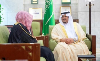 أمير منطقة الرياض بالنيابة يستقبل مدير مكافحة المخدرات بالمنطقة