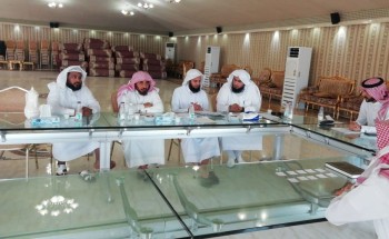 اللجنة الرئيسية لمقابلة الخطباء والأئمة والمؤذنين تعقد في فرع الوزارة