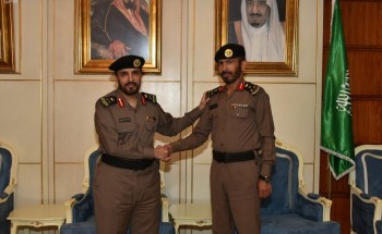 مدير شرطة حائل يقلّد عدداً من الضباط رتبهم الجديدة