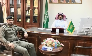 محافظ ضرية يناقش سبل تعزيز وتطوير الخدمات الأمنية بالمحافظة