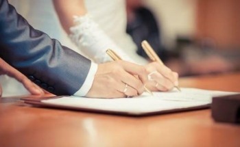 مصادر: المحاكم تزوج 72 فتاة تم عضلهن هذا العام