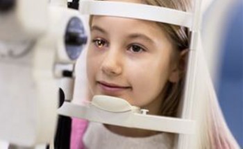 مرض كسل العين عند الأطفال.. لا يُمكن علاجه بعد سن السابعة.. وفقط هذا هو العلاج