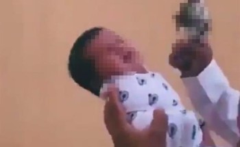 مصادر: 6 تهم تنتظر مطلق النار بجوار الطفل الرضيع.. وهكذا تمت الإطاحة به