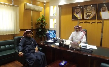 مدير مكتب العمل بالجبيل يناقش اوضاع العماله للحفاظ على حقوقهم