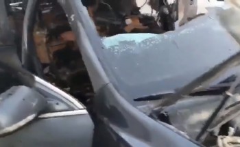 بالفيديو…”شاحن متنقل” يتسبب في احتراق سيارة