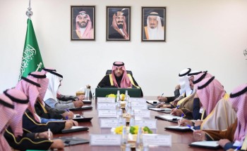 أمير منطقة الحدود الشمالية يرأس اجتماع “تمكين فئات المجتمع من دخول سوق العمل ورفع جاذبيته”